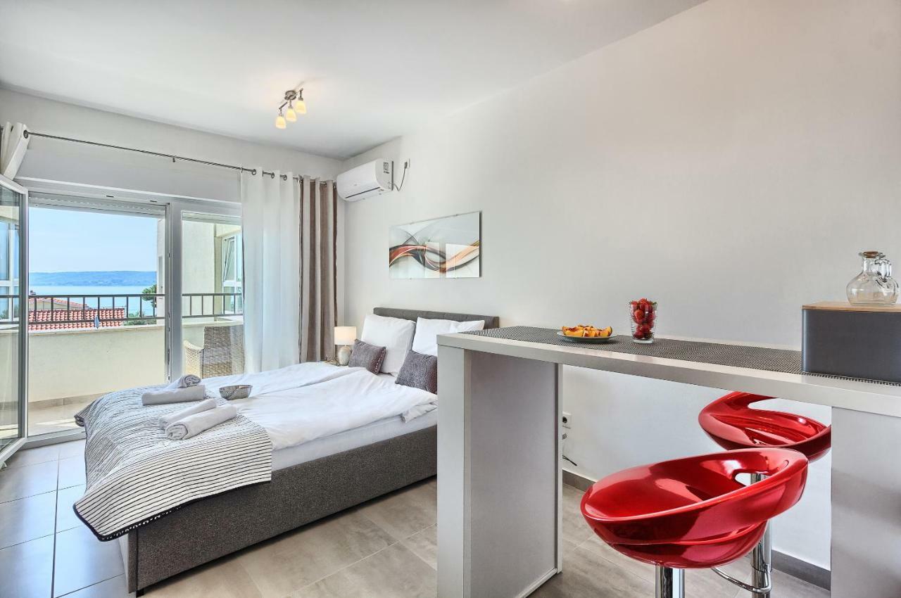 Modern Apartments With Sea View 150 Meters To Beach Kastela Exterior photo